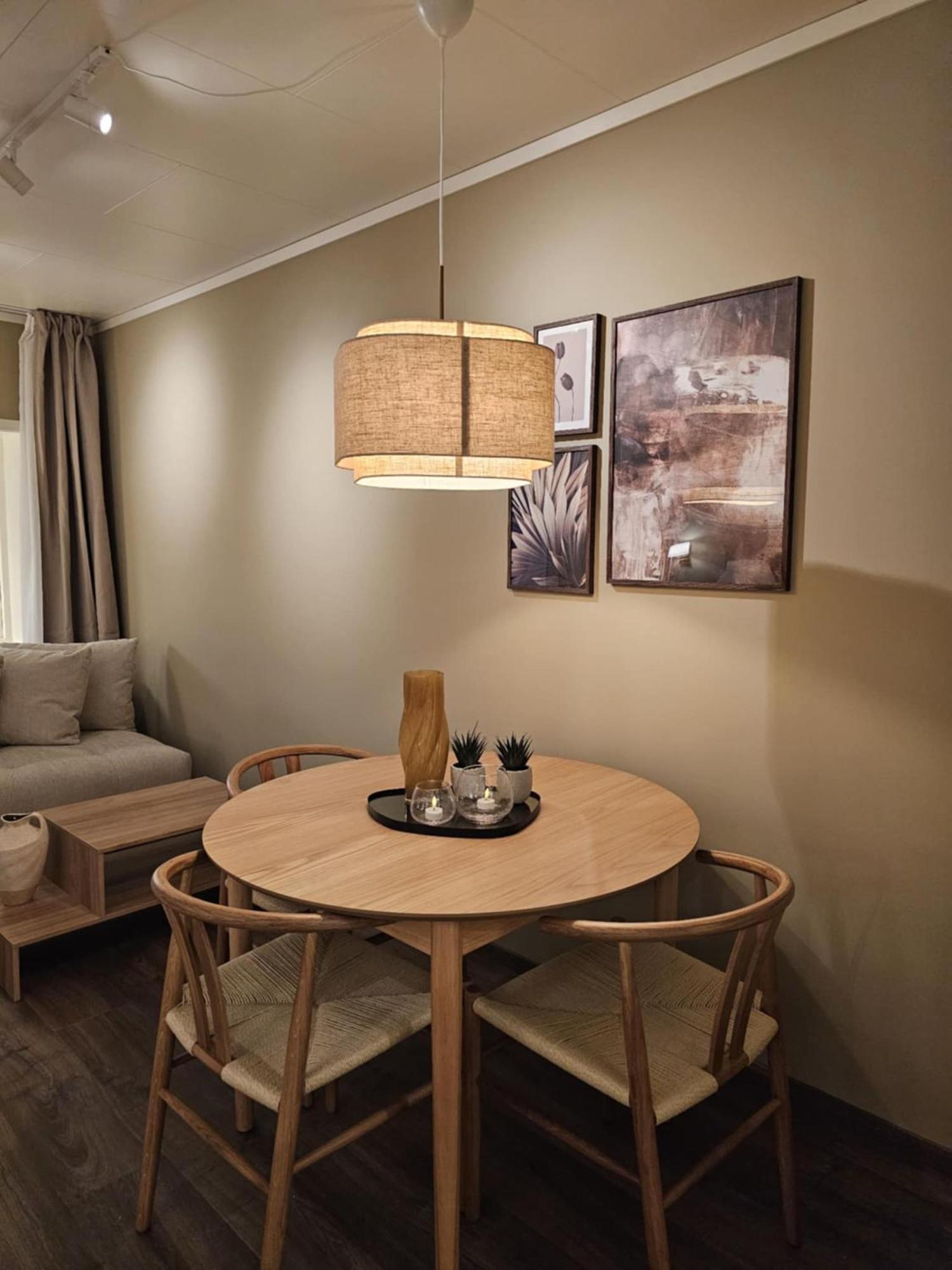 Supercentral City Apartment Eik トロムソ エクステリア 写真