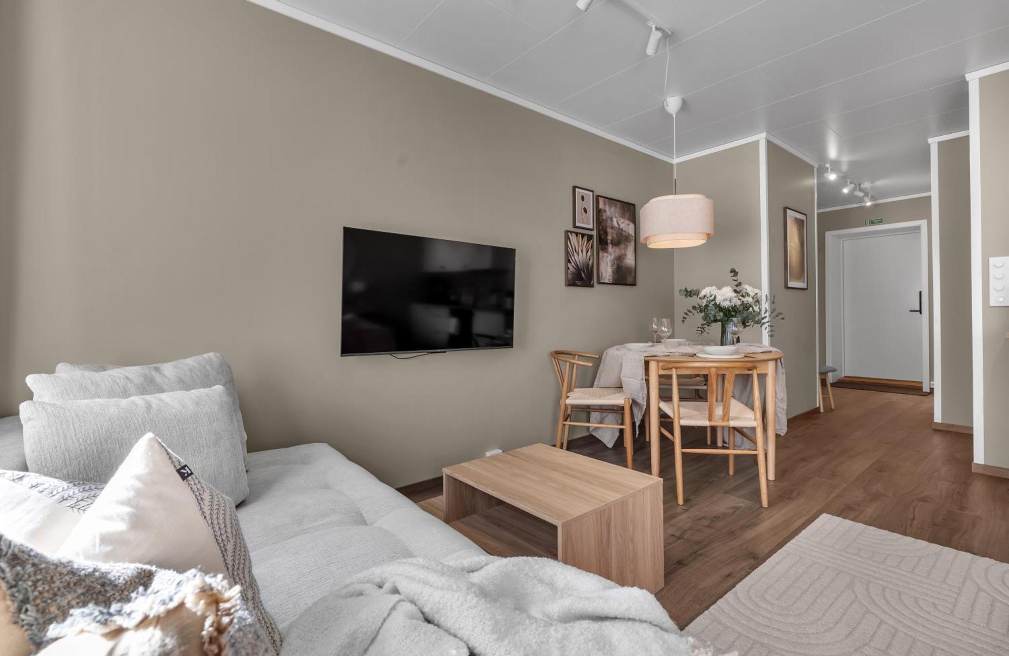 Supercentral City Apartment Eik トロムソ エクステリア 写真